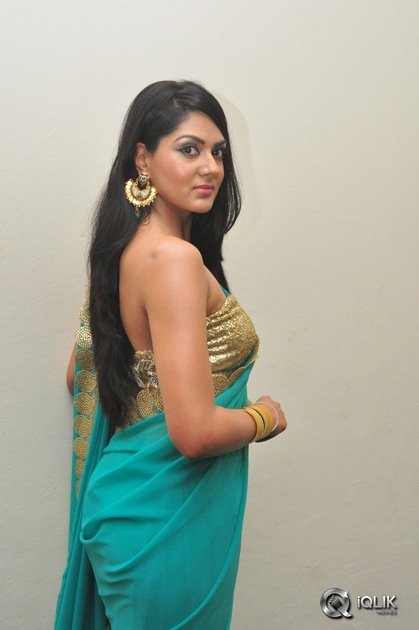 Sakshi-Chowdary-at-James-Bond-Movie-Audio-Launch